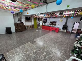 Local comercial en venta en Elda