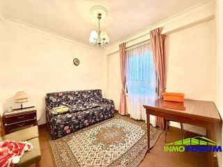 Piso en venta en Cuatro Caminos - Plaza de la Cubela en Coruña (A)