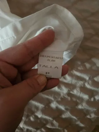 Blusa huertana con encaje