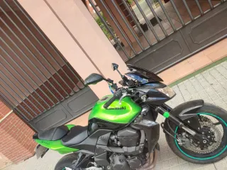 Kawasaki Z750 2008 Negra/Verde