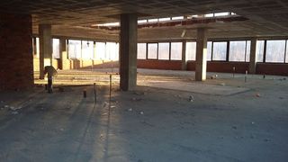 Local comercial en alquiler en Villamuriel de Cerrato