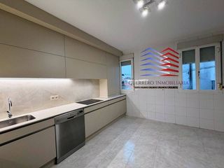 Piso en alquiler en Centro en Ourense