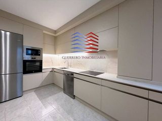 Piso en alquiler en Centro en Ourense