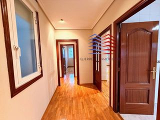 Piso en alquiler en Centro en Ourense