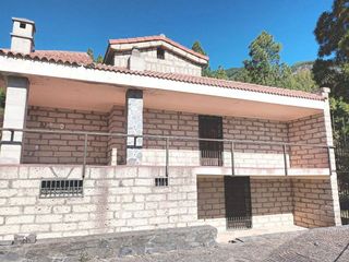 Chalet en venta en Arafo