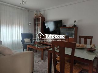 Casa adosada en venta en Montequinto en Dos Hermanas