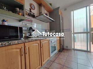 Casa adosada en venta en Montequinto en Dos Hermanas