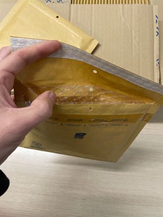 Sobres de envío acolchados Kraft (100 uds) 20x17