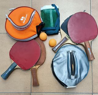 Palas de ping pong + funda + red + pelotas