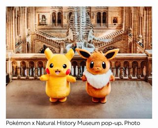 5x Pokémon Pikachu at the Museum - Jumbo - Sellado