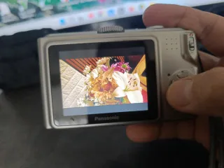 Cámara Digital Panasonic Lumix DMC-TZ4 Plata