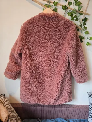 Abrigo peluche rosa Zara