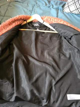 Abrigo peluche rosa Zara