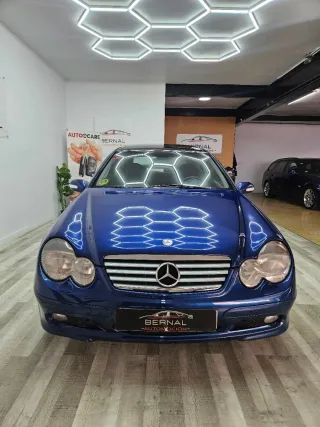 Mercedes-Benz  CLK 2002
