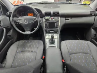 Mercedes-Benz  CLK 2002