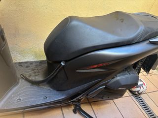 Honda SH 125 sport  2023 Negra mate