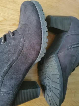 Botines Graceland Marrones con Cremallera