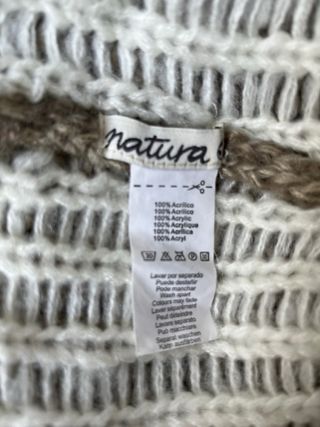 Gorro juvenil de punto con orejas de búho