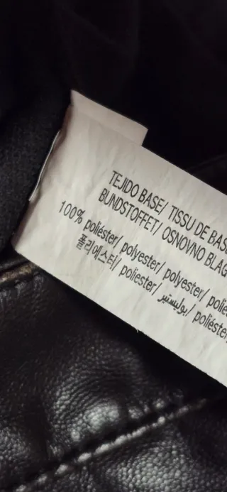 Falda Cuero Negra Bershka Talla L