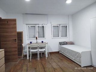 Piso en venta en Campoamor en Alicante