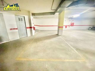 Garaje en venta en San Luis en Almería