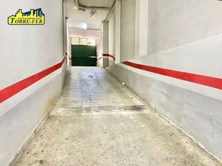 Garaje en venta en San Luis en Almería