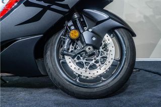 SUZUKI Hayabusa 1300 MALETAS LATERALES * ASIENTO PASAJERO * IMPECABLE *