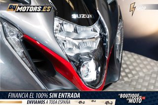 SUZUKI Hayabusa 1300 MALETAS LATERALES * ASIENTO PASAJERO * IMPECABLE *