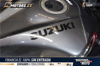 SUZUKI Hayabusa 1300 MALETAS LATERALES * ASIENTO PASAJERO * IMPECABLE *