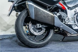 SUZUKI Hayabusa 1300 MALETAS LATERALES * ASIENTO PASAJERO * IMPECABLE *