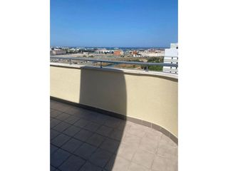 Dúplex en venta en La Punta en Valencia