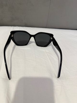 Gafas de sol Prada negras