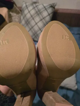 Zapatos Lefties ante beige tacón plataforma