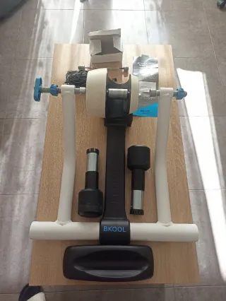 Rodillo Bkool Go Ciclismo y Simulador