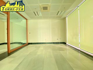 Local comercial en venta en Centro en Almería