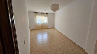 Piso en venta en Adeje ciudad en Adeje