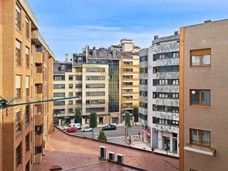 Piso en venta en Zona Teatro Campoamor en Oviedo