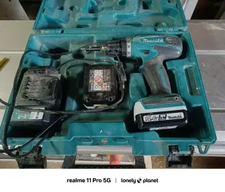 Taladro Makita 14.4V Li-ion 1.5Ah