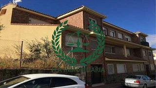 Garaje en venta en Pedrezuela