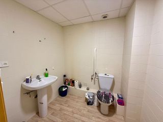 Local comercial en venta en Villena