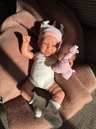 Muñeco Bebé Antonio Juan Luna