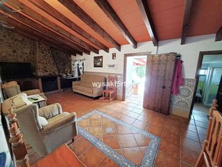 Casa adosada en venta en Jimena de la Frontera