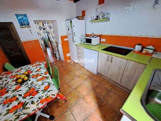Casa adosada en venta en Jimena de la Frontera
