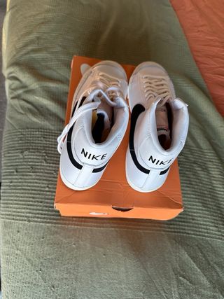 Nike Blazer Mid '77 Talla 44.5