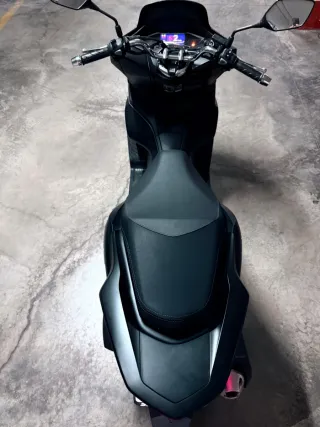 Honda PCX 125 Negra