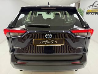 TOYOTA RAV-4 2.5 hybrid Business desde 429€/mes*