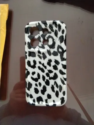 Funda Redmi Note 13 4G Leopardo Blanco y Negro