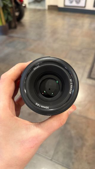 Objetivo Nikon 50mm f/1.8G + Filtro Hoya CPL