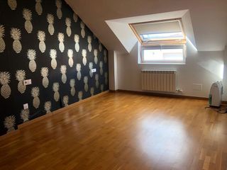 Ático en venta en Zona de Plaza de Barcelos en Pontevedra