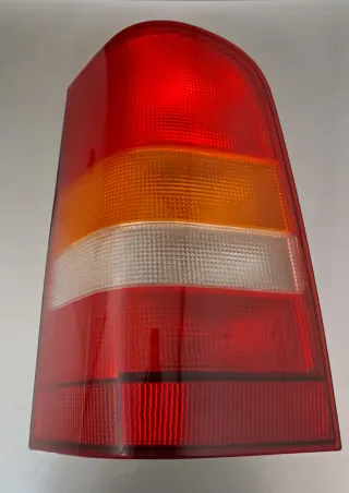 Piloto trasero izquierdo Mercedes Vito